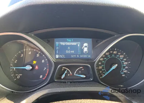 2012 Ford Focus Se z USA, uszkodzony, nr VIN 1FAHP3K20CL322998